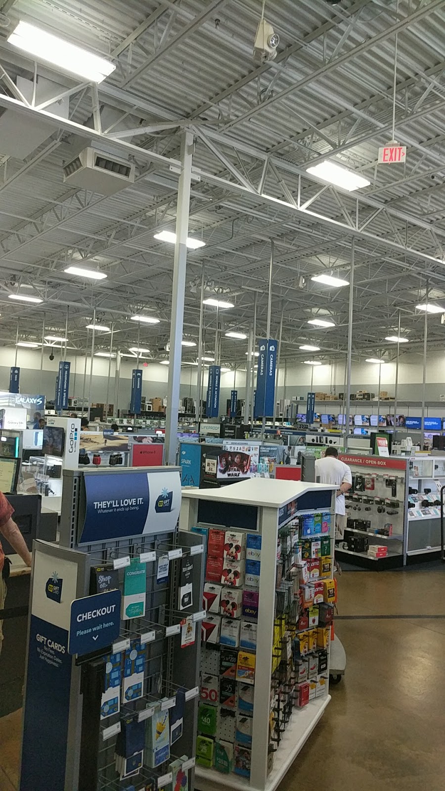 Best Buy | 2147 Tiger Town Pkwy, Opelika, AL 36801, USA | Phone: (334) 737-1770