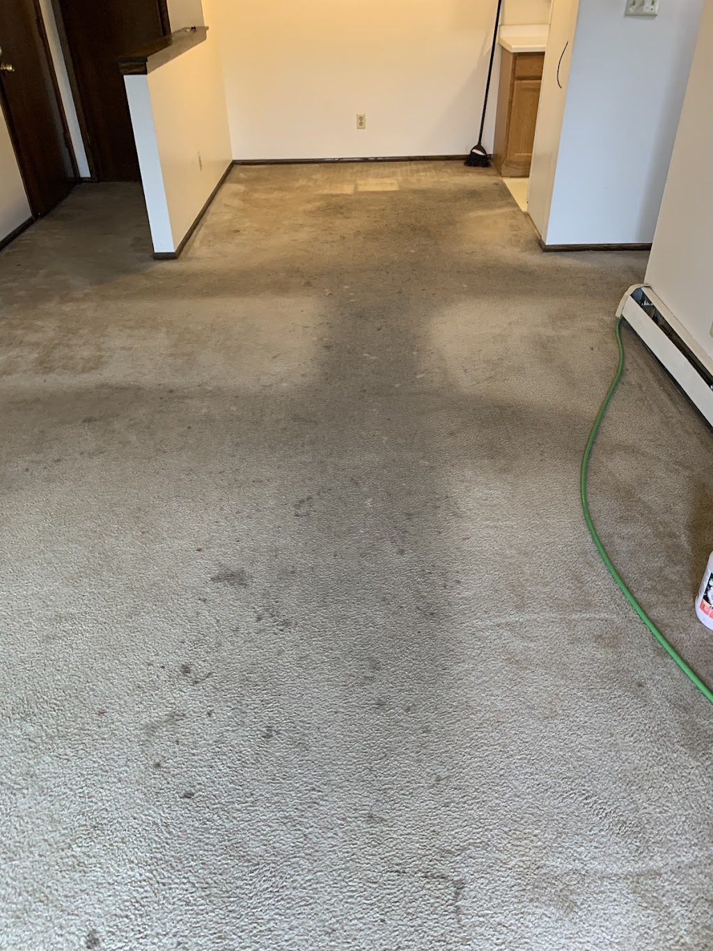 Menomonee Falls Carpet Cleaning | Overlook Trail, Menomonee Falls, WI 53051, USA | Phone: (262) 255-2004