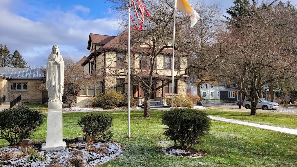 Edelweiss Lodge | 29 Jefferson St, Ellicottville, NY 14731, USA | Phone: (716) 699-2734