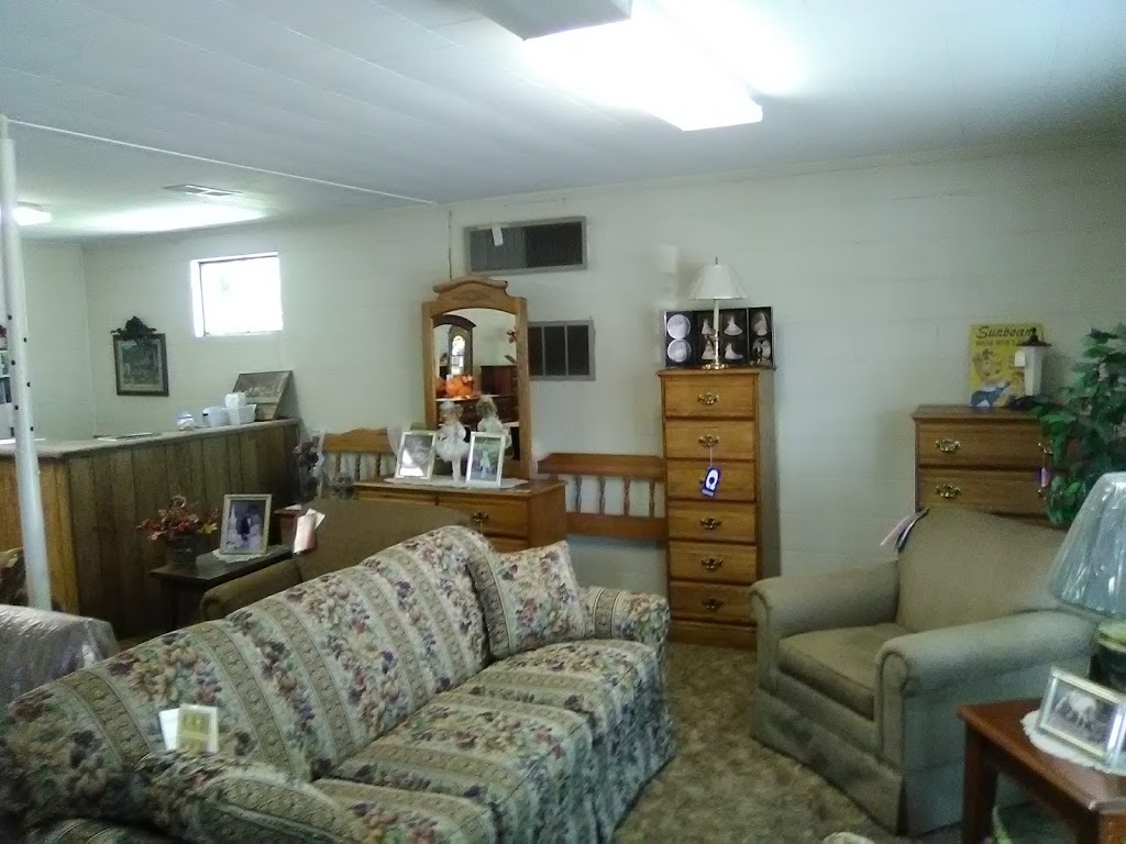 Sugartown Furniture Co | 1433 Union Cross Church Rd, Yadkinville, NC 27055 | Phone: (336) 961-6928