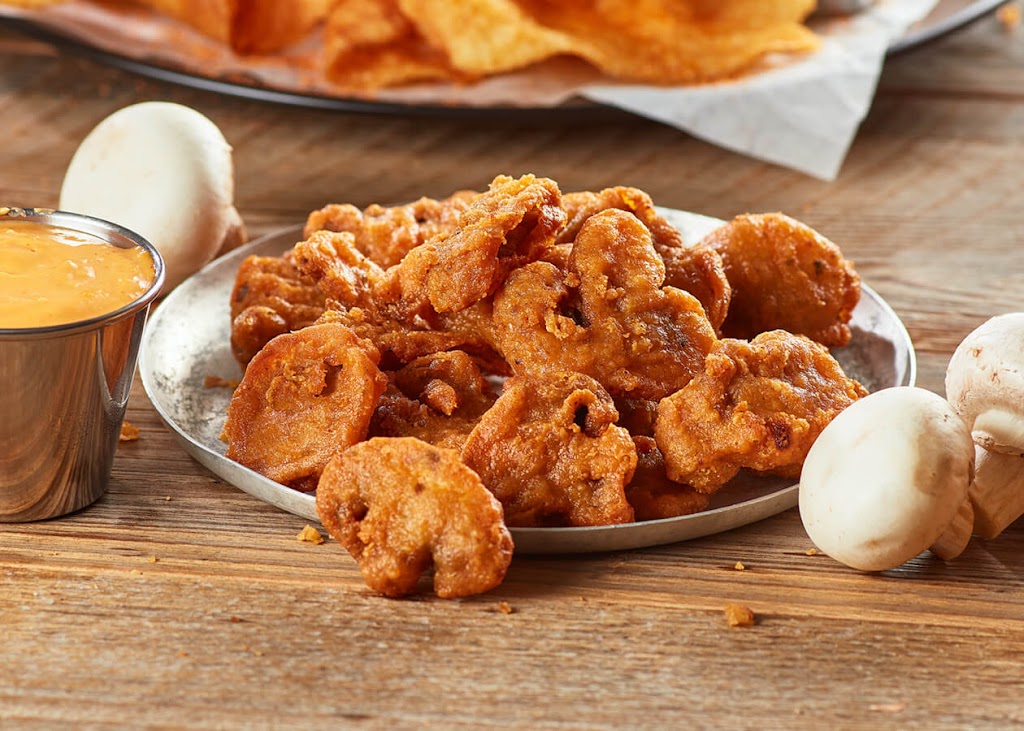 Zaxbys Chicken Fingers & Buffalo Wings | 1657 New Garden Rd, Greensboro, NC 27410, USA | Phone: (336) 854-0415