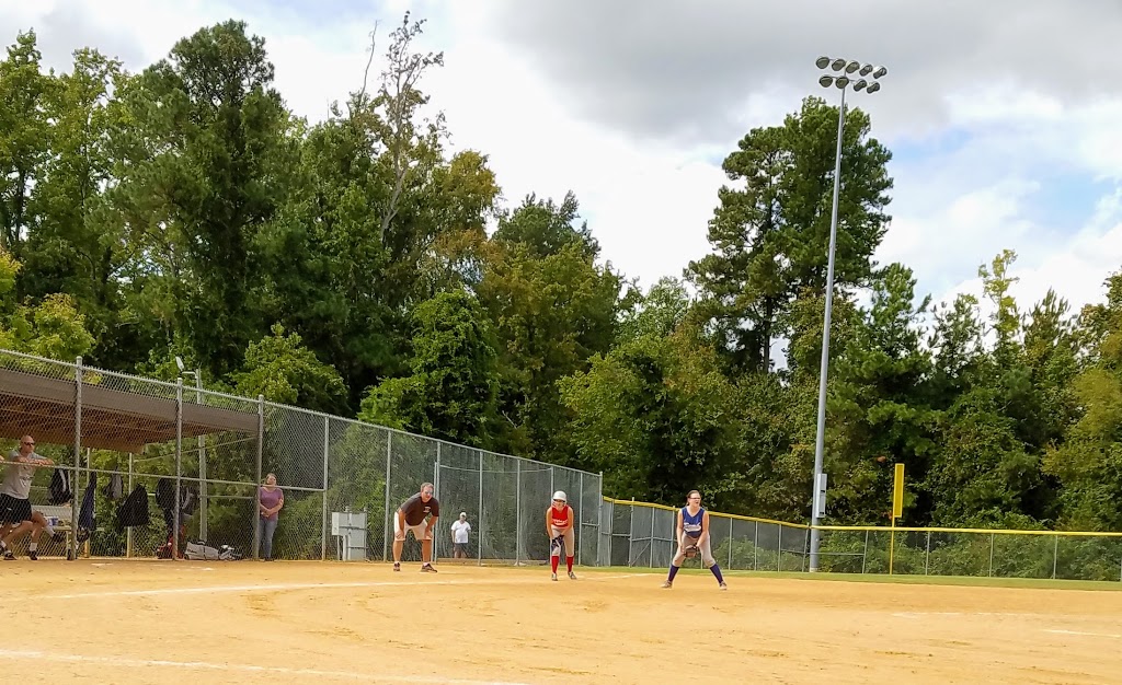 Kelly Road Park | 1609 Kelly Rd, Apex, NC 27502, USA | Phone: (919) 249-3402