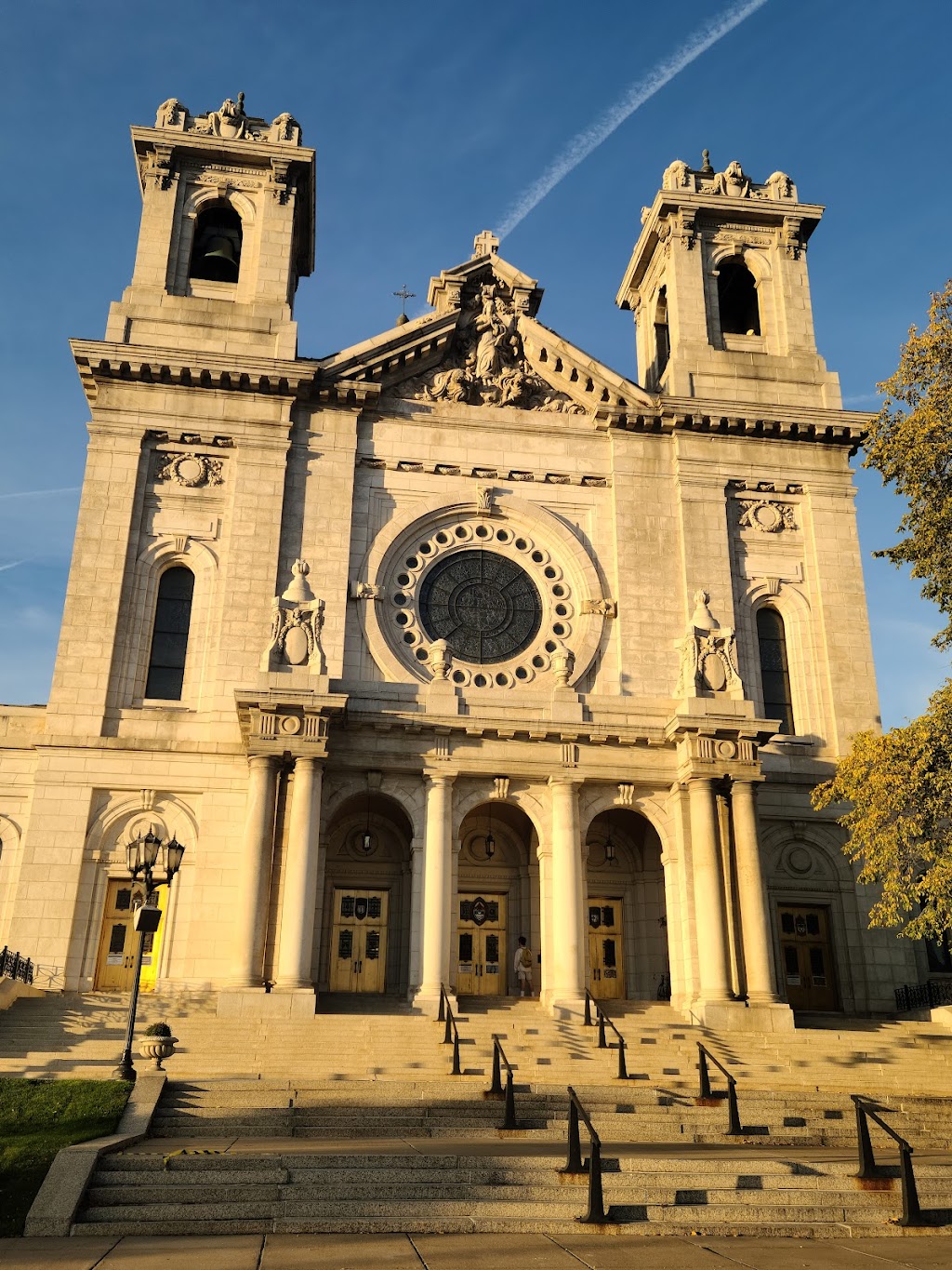 Basilica of Saint Mary | 88 17th St N, Minneapolis, MN 55403 | Phone: (612) 333-1381