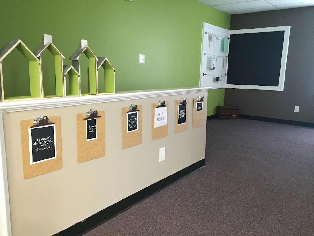 HOME|LAND of Kentucky Real Estate Professionals | 179 Alpine Rd, Shelbyville, KY 40065, USA | Phone: (502) 437-5357