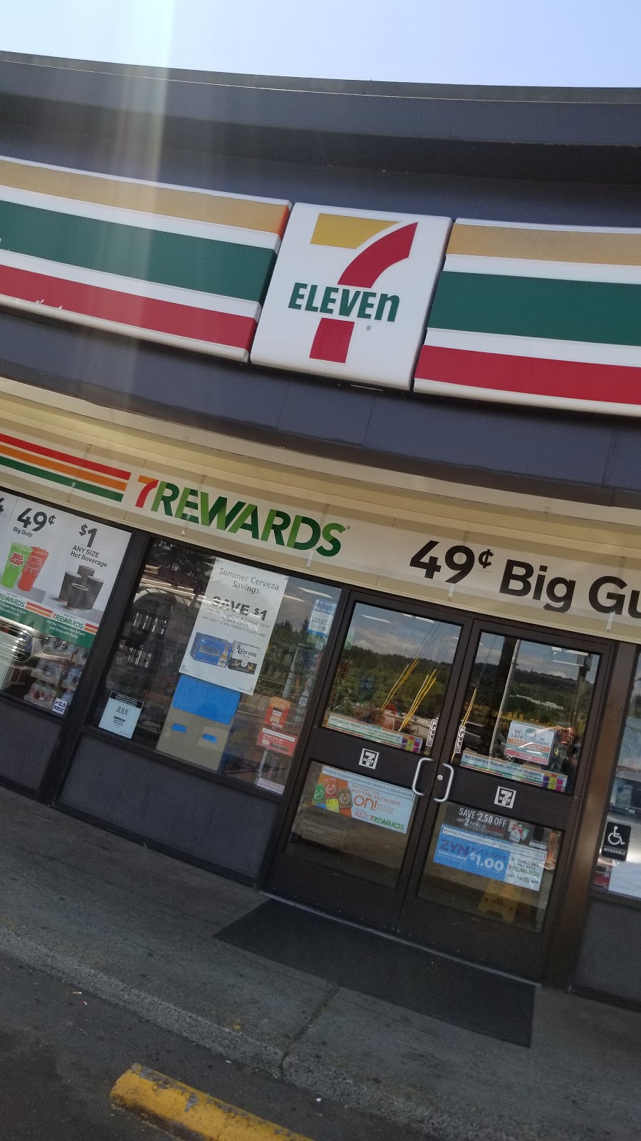 7-Eleven | 12045 SW Hall Blvd, Tigard, OR 97223, USA | Phone: (503) 620-8338