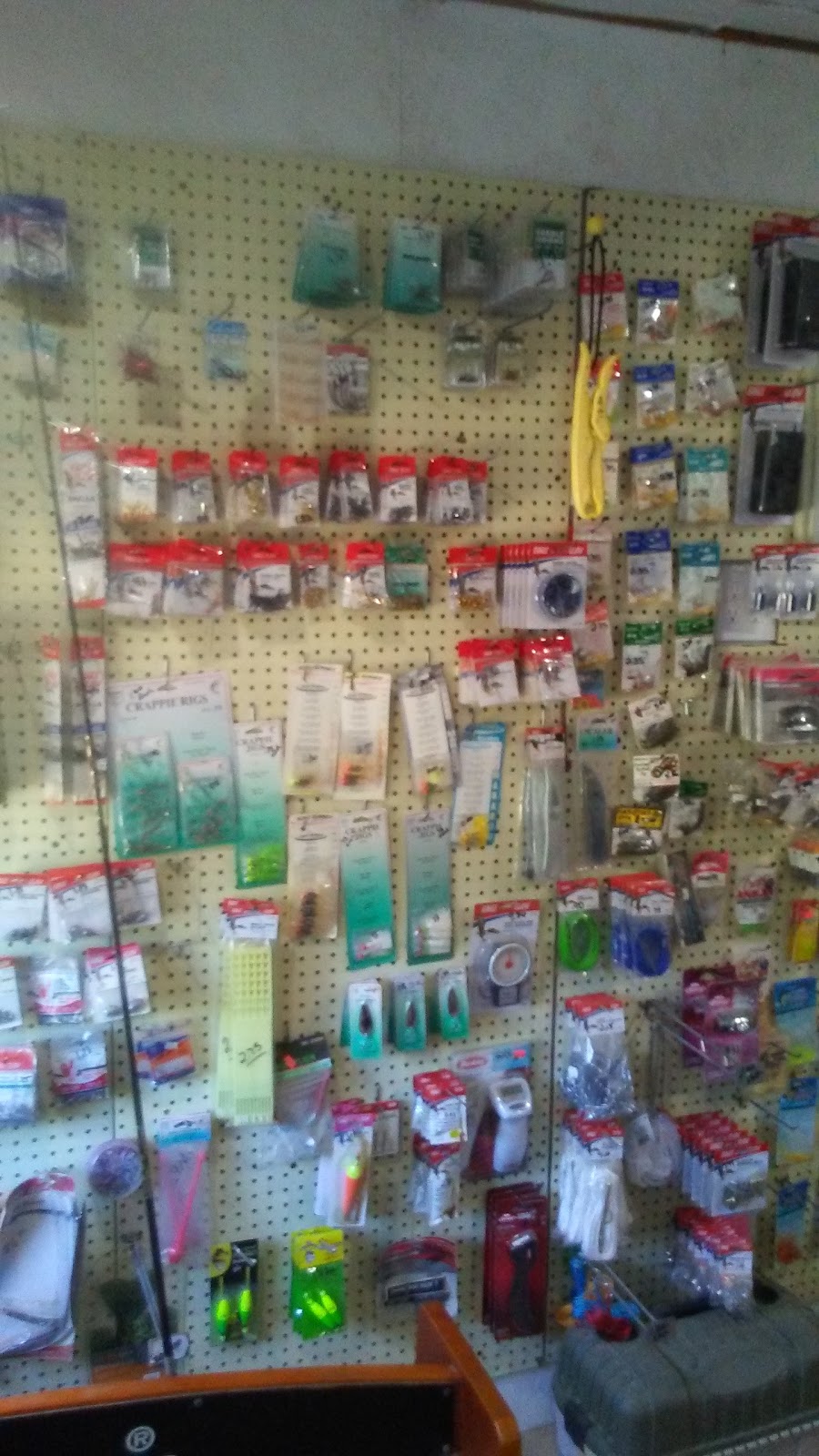 StopnGo Baitshop | 112 Co Rd 1638, Chico, TX 76431, USA | Phone: (940) 644-1745