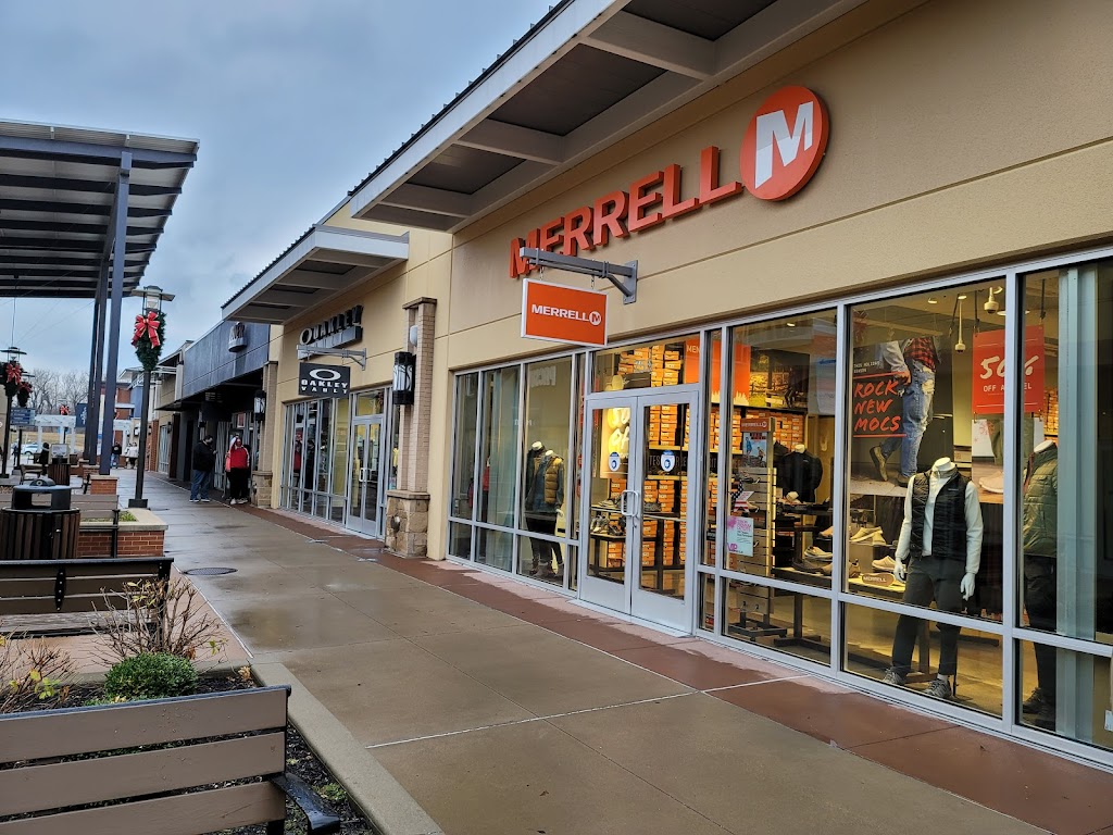 Merrell | 18521 Outlet Blvd #755, Chesterfield, MO 63005, USA | Phone: (636) 778-2345