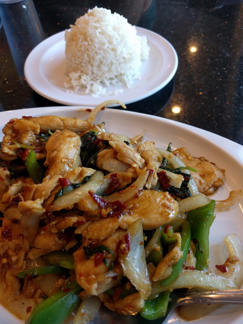 Boonsee Thai Kitchen | 11368 Kenyon Way, Rancho Cucamonga, CA 91701, USA | Phone: (909) 758-0345