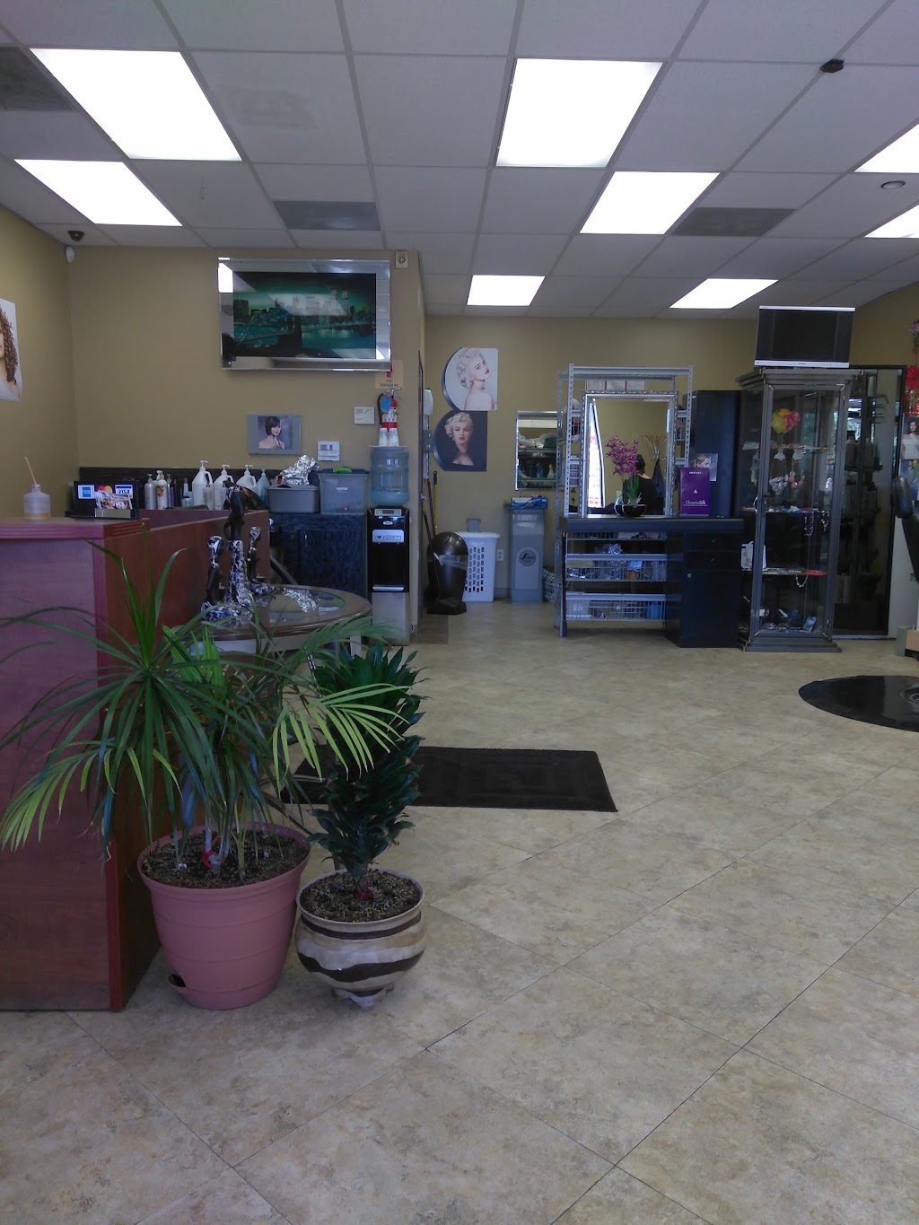 Exclusivo Beauty Salon | 7092 E Gage Ave, Commerce, CA 90040, USA | Phone: (562) 928-5178