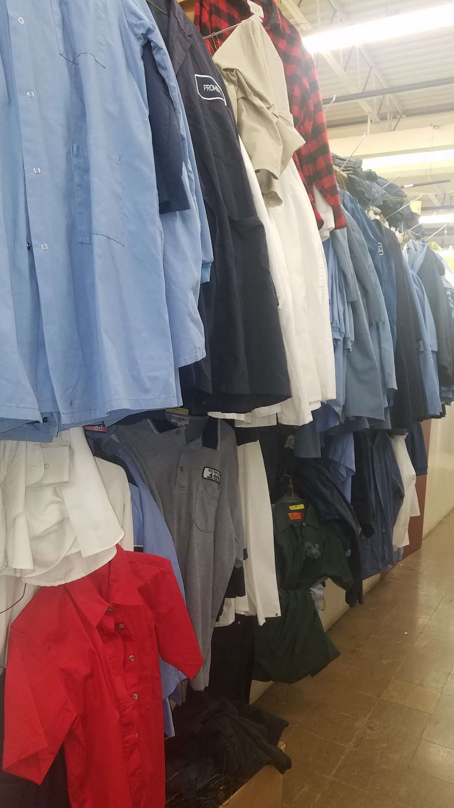 Eddies Used & New Work Clothes | Address:, 2045 Dixie Hwy, Waterford Twp, MI 48328, USA | Phone: (248) 340-3192