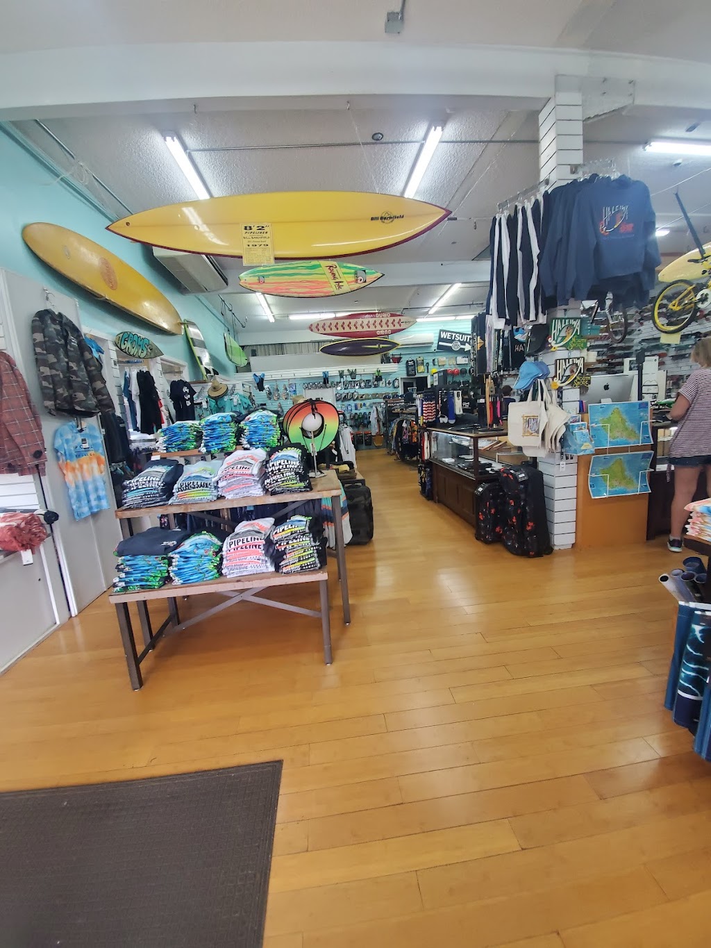 Barnfields Raging Isle Surf | 66-250 Kamehameha Hwy B, Haleiwa, HI 96712, USA | Phone: (808) 637-7797