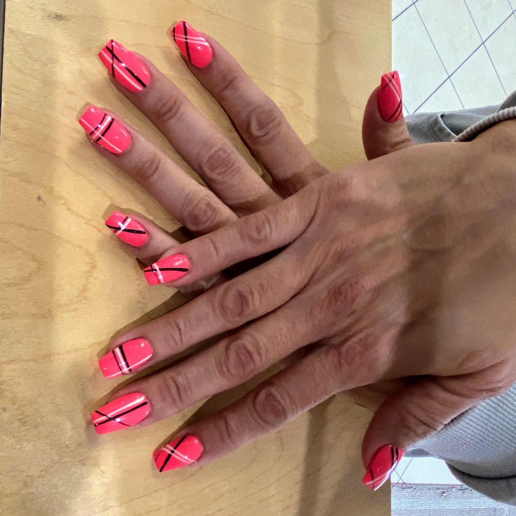 T-Nails & Spa | 1061 Bloomington Ave, Bloomington, CA 92316, USA | Phone: (909) 874-4438