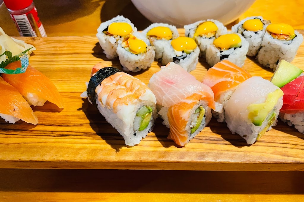 Hana Japanese Bistro | 1148 W Dillon Rd, Louisville, CO 80027, USA | Phone: (720) 328-8826