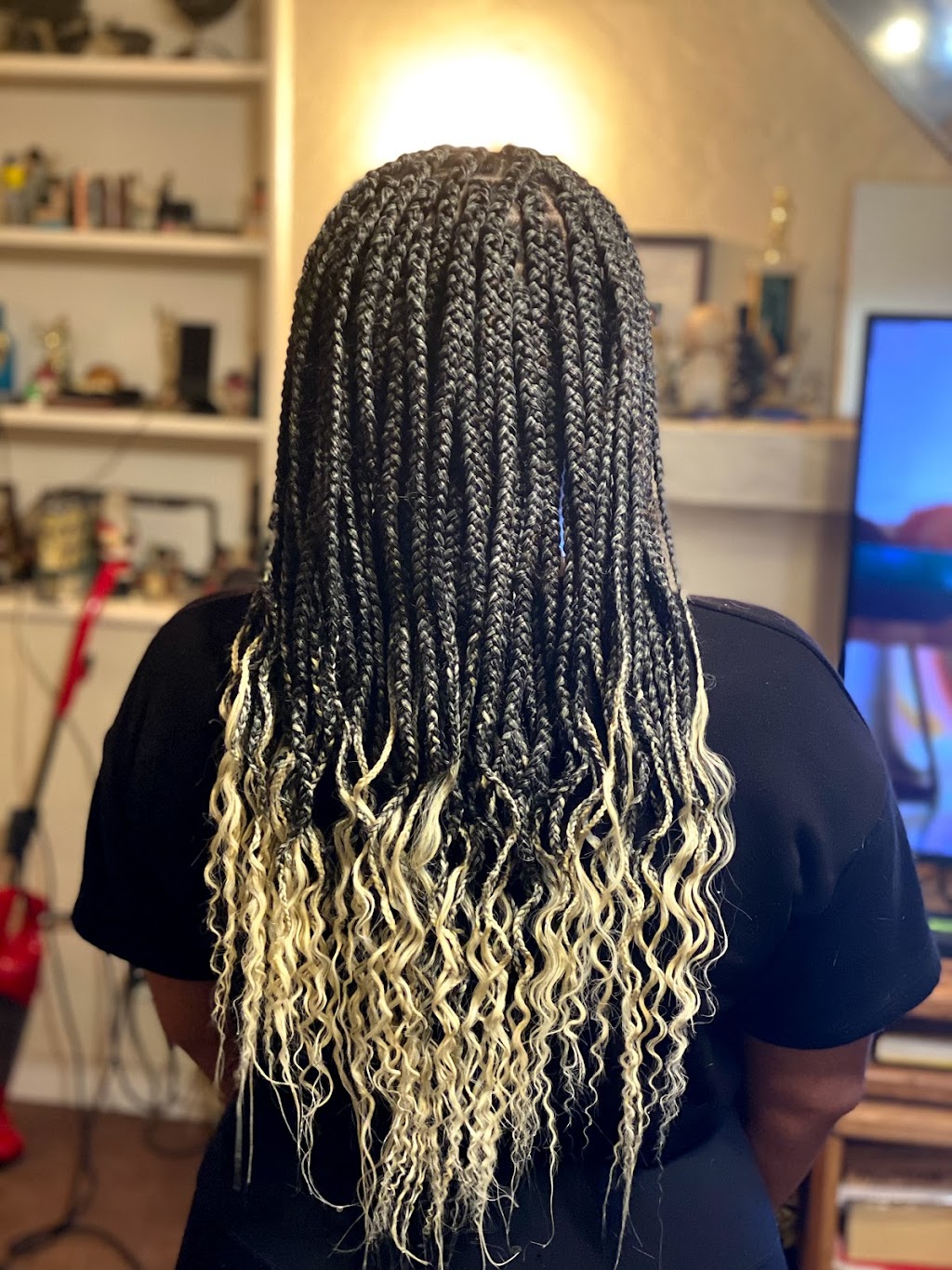 Xtensions by angie | 1432 Blazing Star Trail, Burleson, TX 76028, USA | Phone: (682) 433-7917