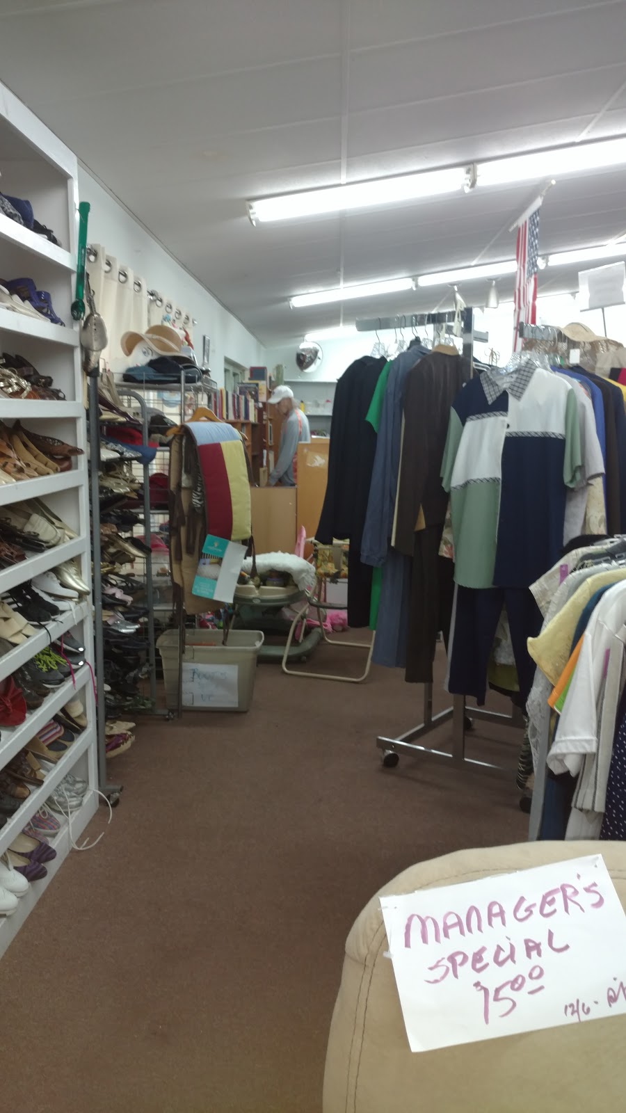 St Andrews Thrift Shop | 2301 Deltona Blvd, Spring Hill, FL 34606, USA | Phone: (352) 686-1114