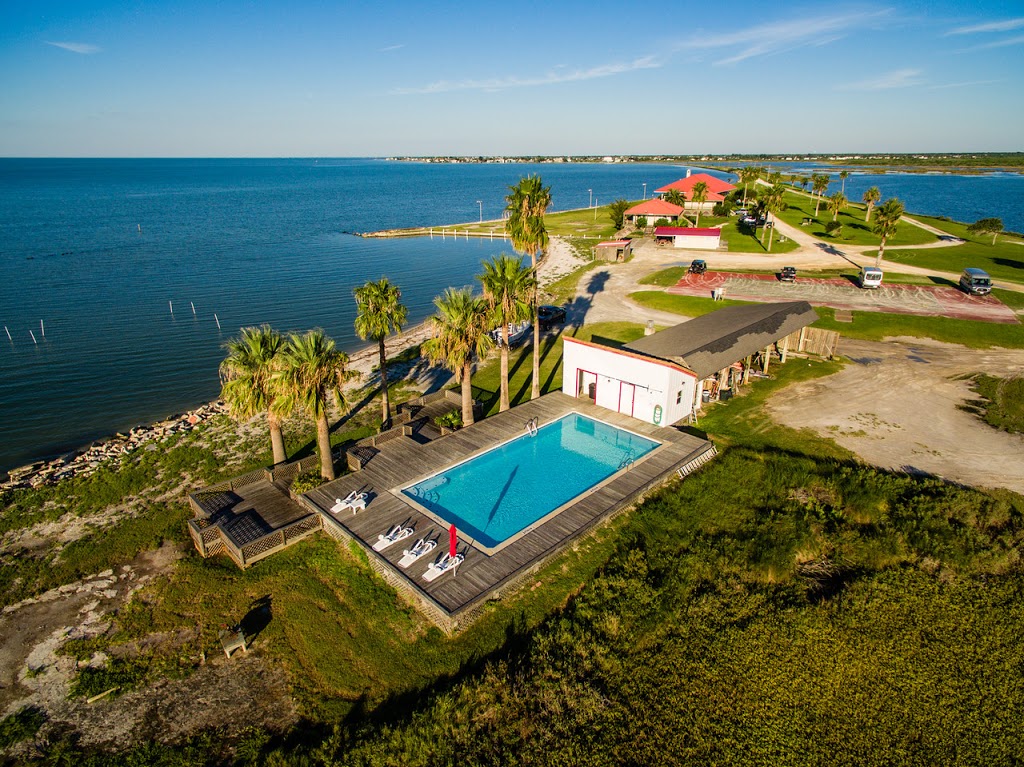 Redfish Lodge On Copano Bay | 901 Rattlesnake Point Rd, Rockport, TX 78382 | Phone: (800) 392-9324