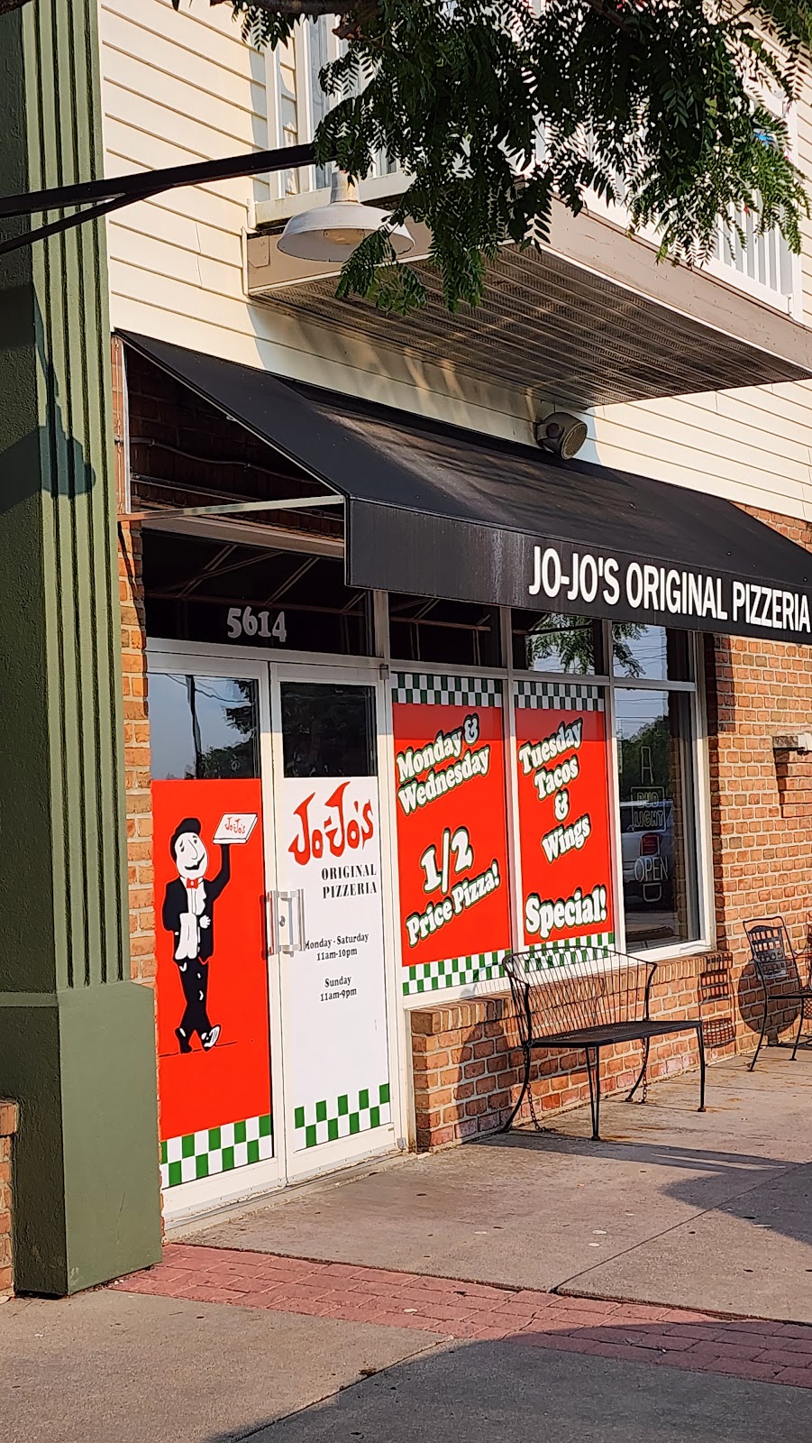 Jo-Jos Original Pizza | 5614 Mayberry Square S, Sylvania, OH 43560, USA | Phone: (419) 882-0028