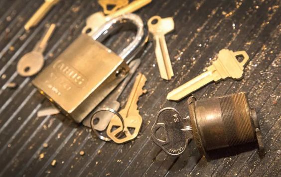 Advanced Lock Services | 403 Stephenson St, Fuquay-Varina, NC 27526, USA | Phone: (919) 552-4682