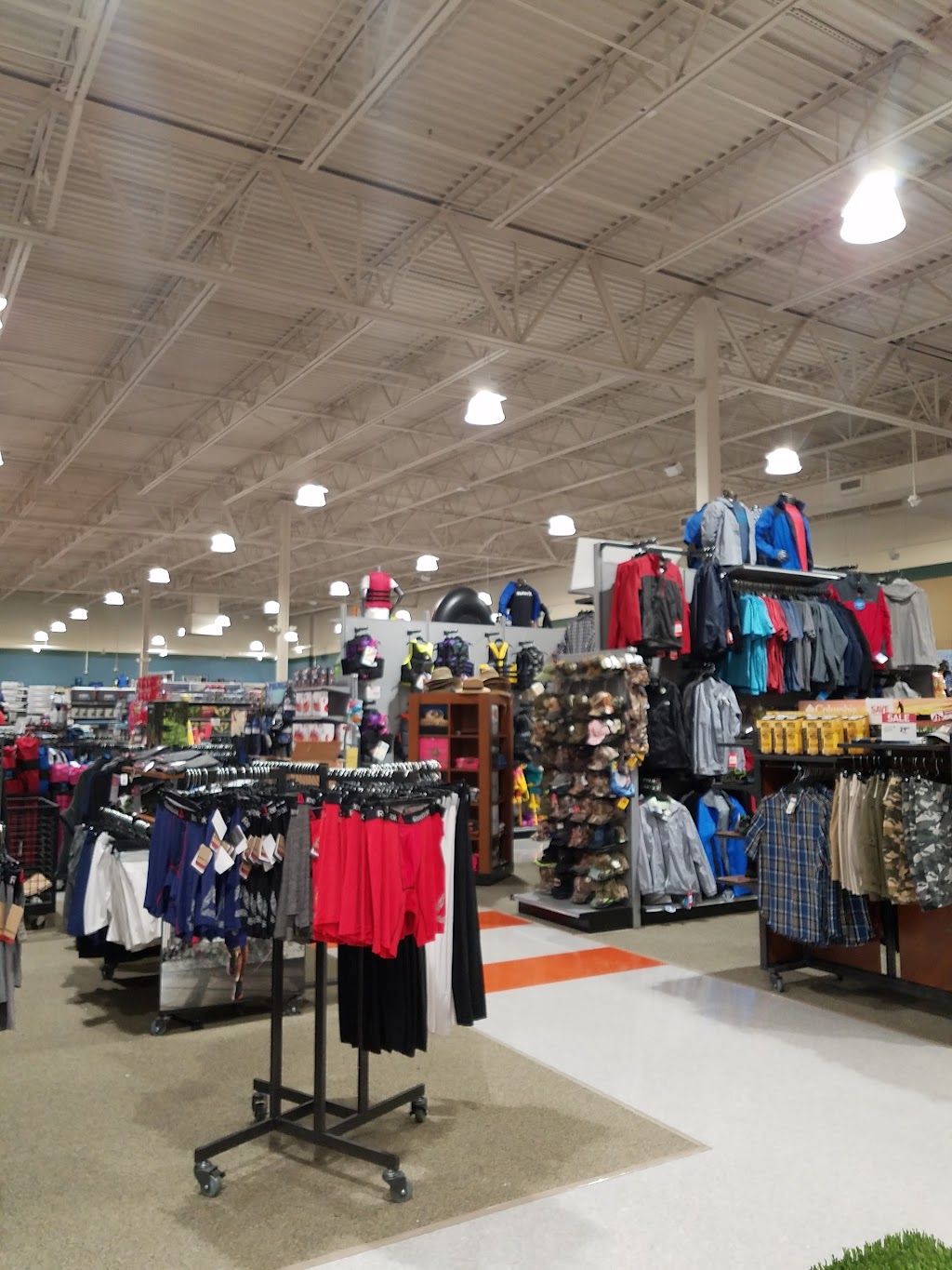 DICKS Sporting Goods | 9940 Brook Rd, Glen Allen, VA 23059, USA | Phone: (804) 261-1853