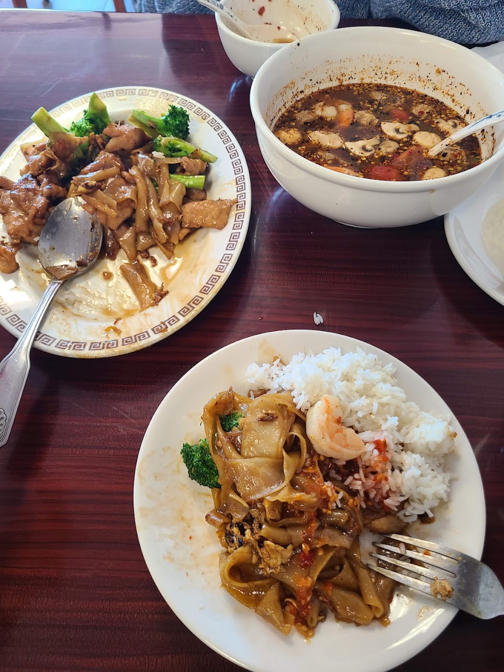 Malee Thai Cuisine | 133 E Lomita Blvd, Carson, CA 90745, USA | Phone: (310) 513-1418