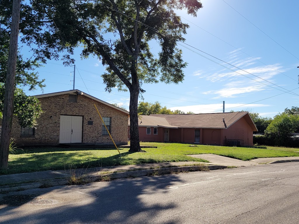 Iglesia De Dios Mi Refugio | 1822 Rivas St, San Antonio, TX 78207, USA | Phone: (210) 434-7555