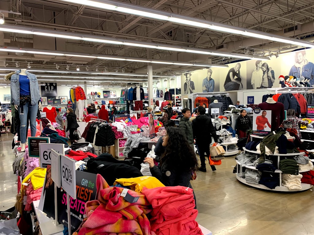 Gap Factory | 1001 N Arney Rd #104, Woodburn, OR 97071, USA | Phone: (503) 982-9485