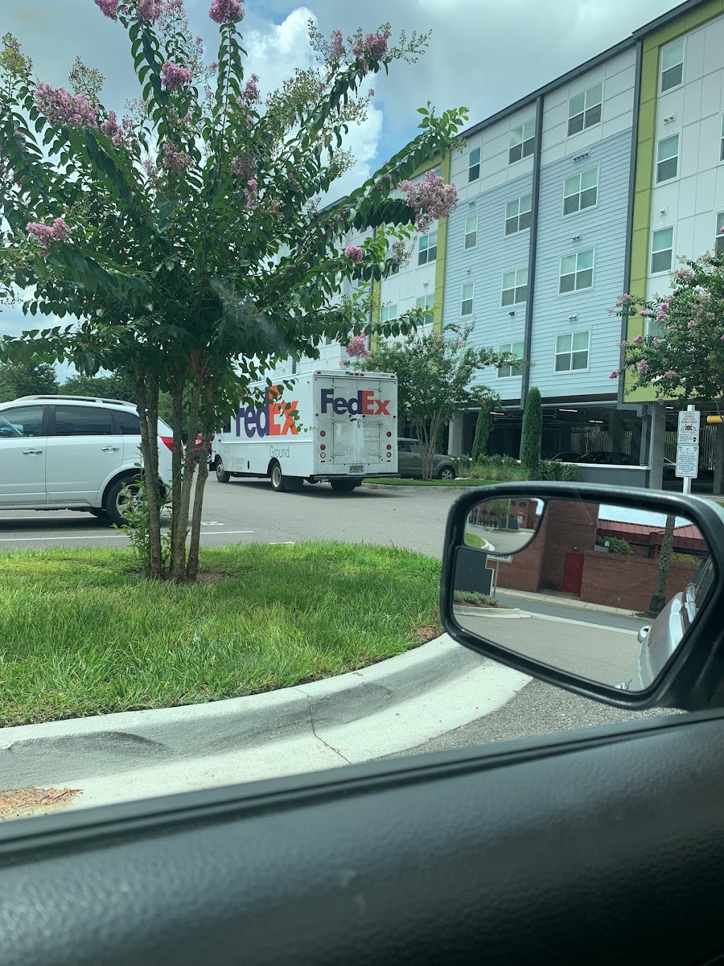 FedEx Ground | 13509 Waterworks St, Jacksonville, FL 32221, USA | Phone: (800) 463-3339