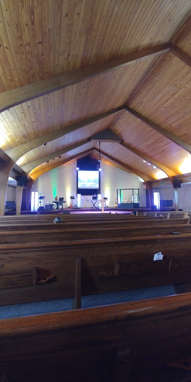 Riverlife Church | 910 S Santa Fe Ave, Moore, OK 73160 | Phone: (405) 799-2326