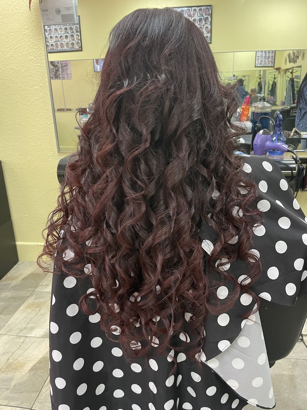 Lisas Salon | 510 W Lodi Ave, Lodi, CA 95240, USA | Phone: (209) 333-9811