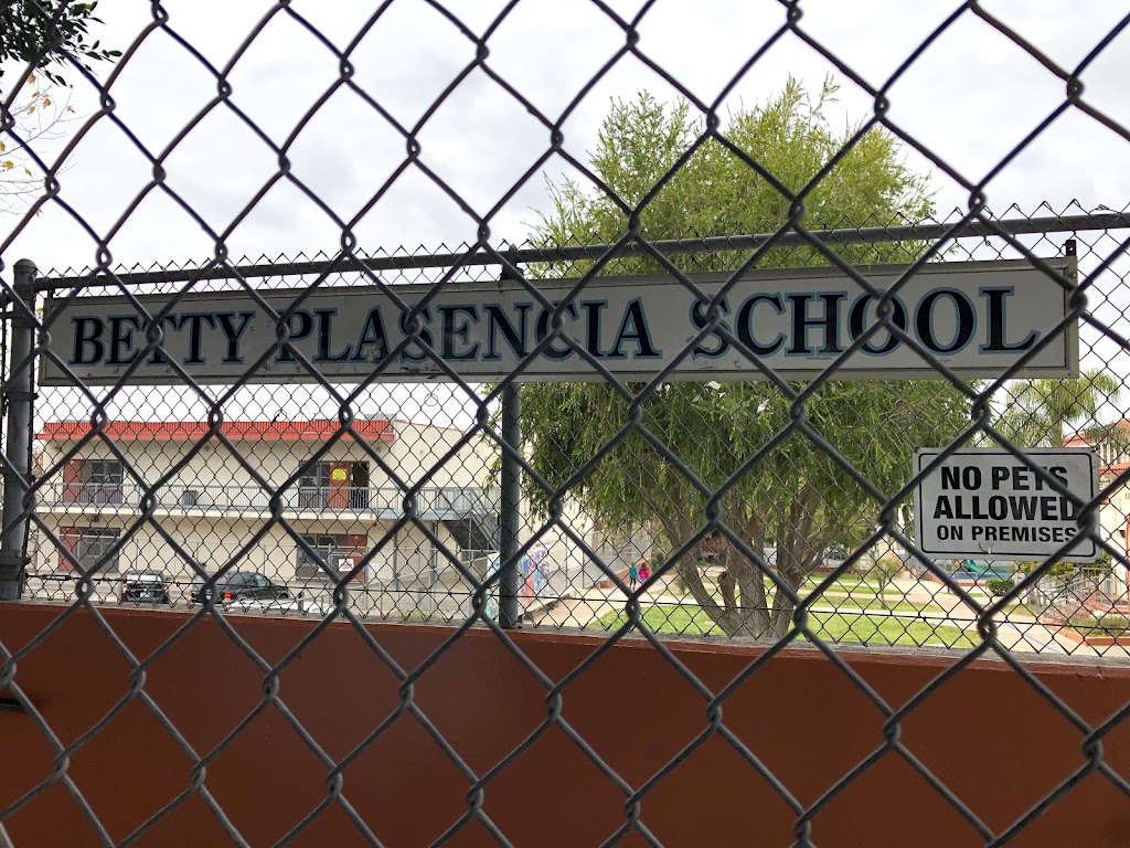 Betty Plasencia Elementary School | 1321 Cortez St, Los Angeles, CA 90026, USA | Phone: (213) 250-7450