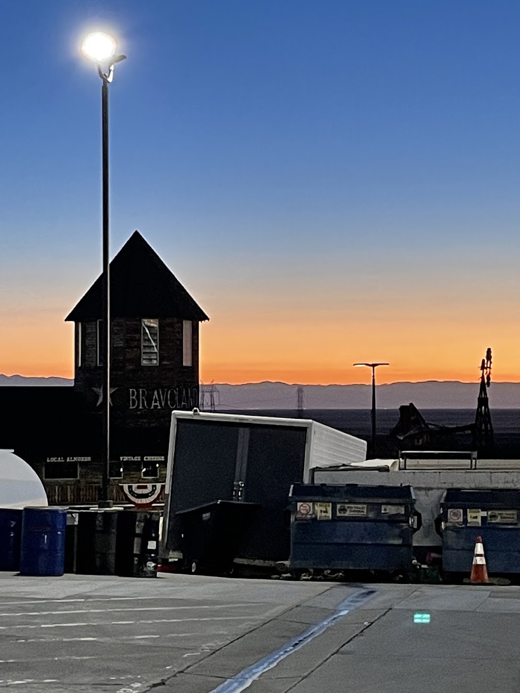 Shell | 25712 Ward Dr, Kettleman City, CA 93239, USA | Phone: (559) 386-9777