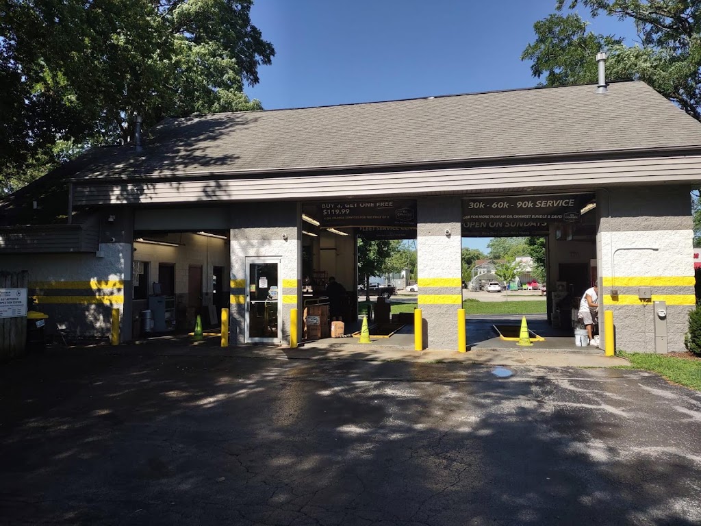 Oil Changers | 1610 N Wisconsin St, Port Washington, WI 53074, USA | Phone: (262) 268-0923