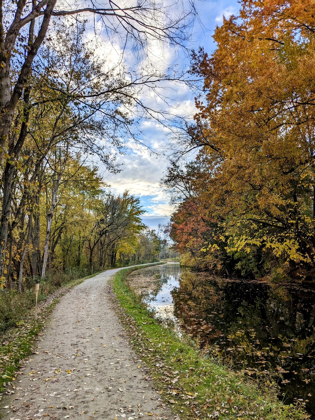 Butterbridge Trailhead | 5513 Butterbridge Rd NW, Canal Fulton, OH 44614, USA | Phone: (330) 477-3552