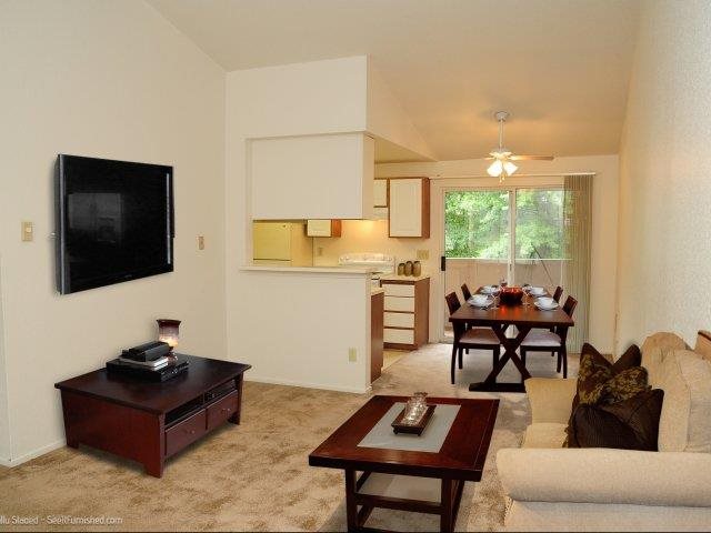 Darrins Place Apartments | 4439 NE 131st Pl #A7, Portland, OR 97230, USA | Phone: (971) 200-8438