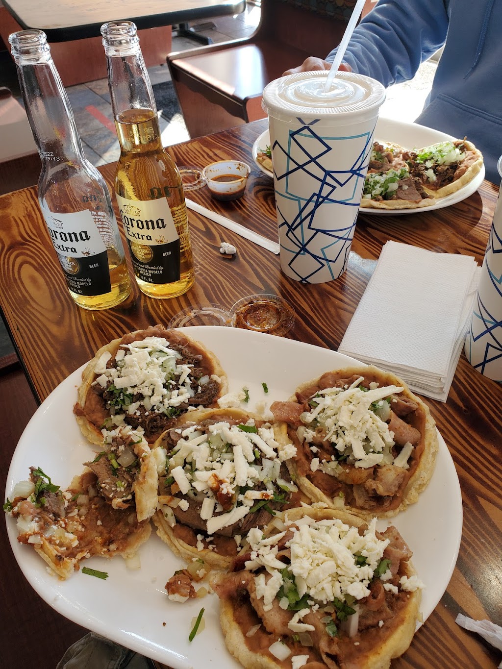 Tacos El Rey | 413 NW New Circle Rd, Lexington, KY 40511, USA | Phone: (859) 687-1001