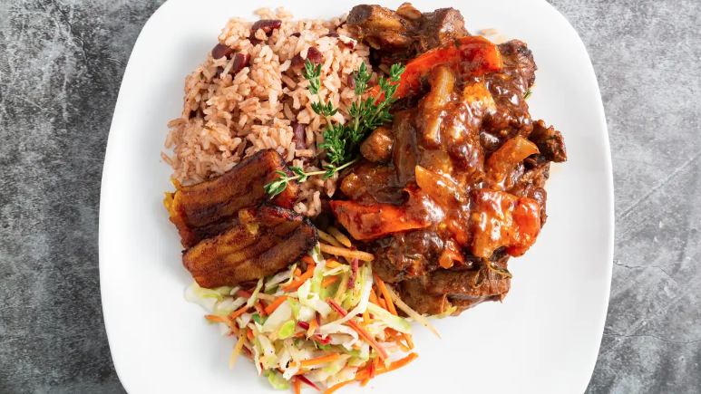 VEES CARIBBEAN KITCHEN | 6838 W Atlantic Blvd, Margate, FL 33063, USA | Phone: (754) 308-5968