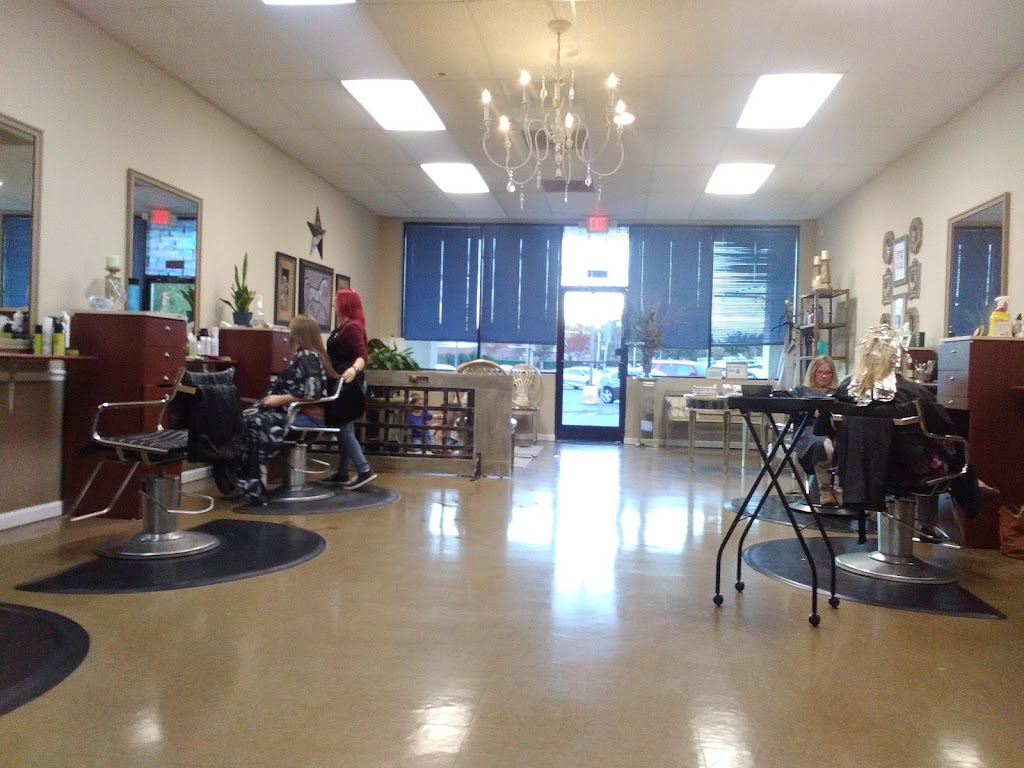 Hairworks Limited | 2205 Fleming Rd, Greensboro, NC 27410, USA | Phone: (336) 662-4333