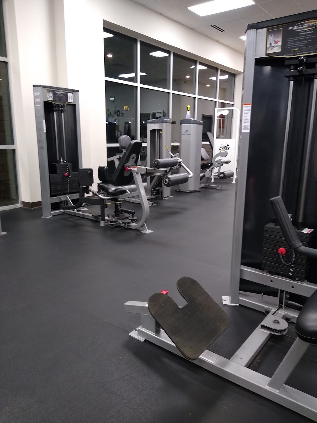 Nautilus Fitness of Whitesboro | 100 Bynum Cir, Whitesboro, TX 76273, USA | Phone: (903) 564-7408