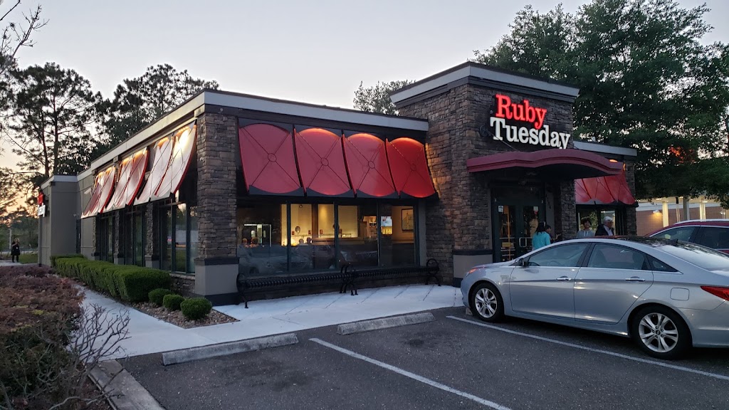 Ruby Tuesday | 4784 Windsor Commons Ct, Jacksonville, FL 32224 | Phone: (904) 821-0394