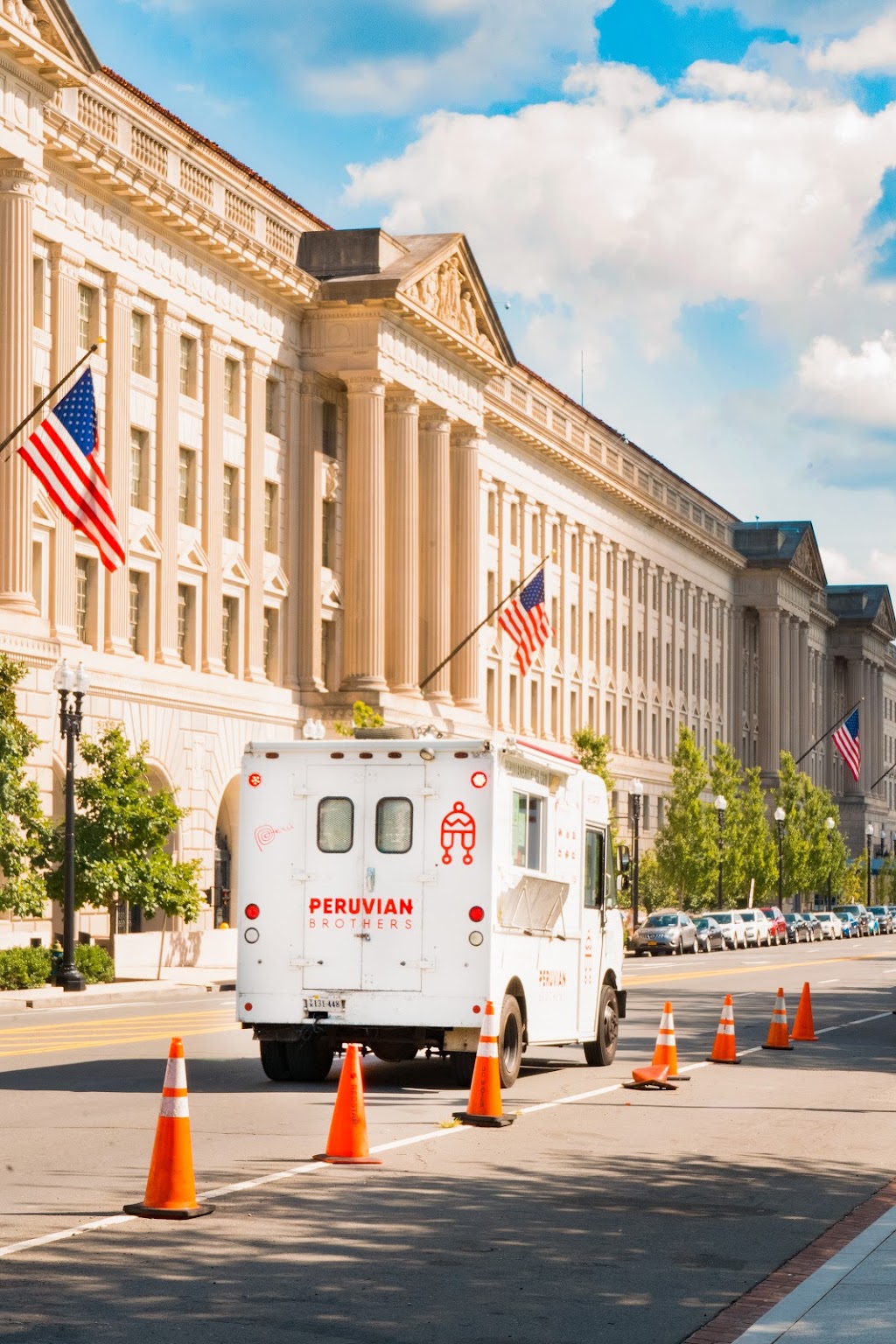 Peruvian Brothers Food Trucks & Catering Kitchen | 4592 Eisenhower Ave, Alexandria, VA 22304, USA | Phone: (703) 625-6473