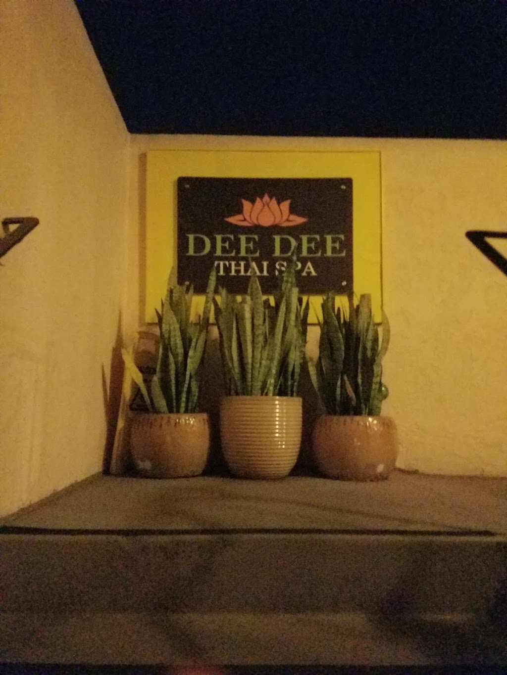 Dee Dee Thai Spa | 200 Argonne Ave, Long Beach, CA 90803, USA | Phone: (562) 434-5100
