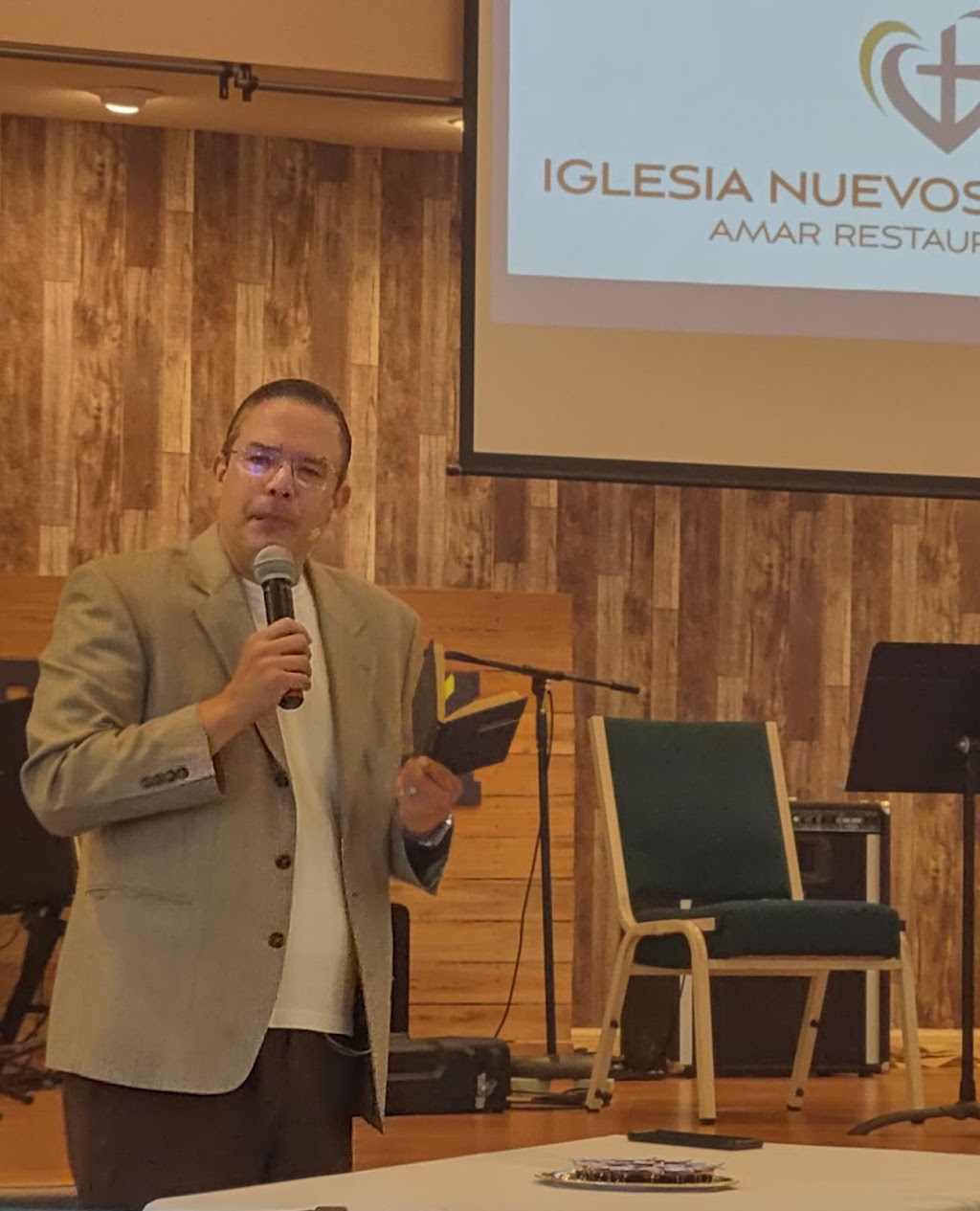 Iglesia Nuevos Comienzos | 2541 Henley Rd, Lutz, FL 33558, USA | Phone: (813) 312-5044