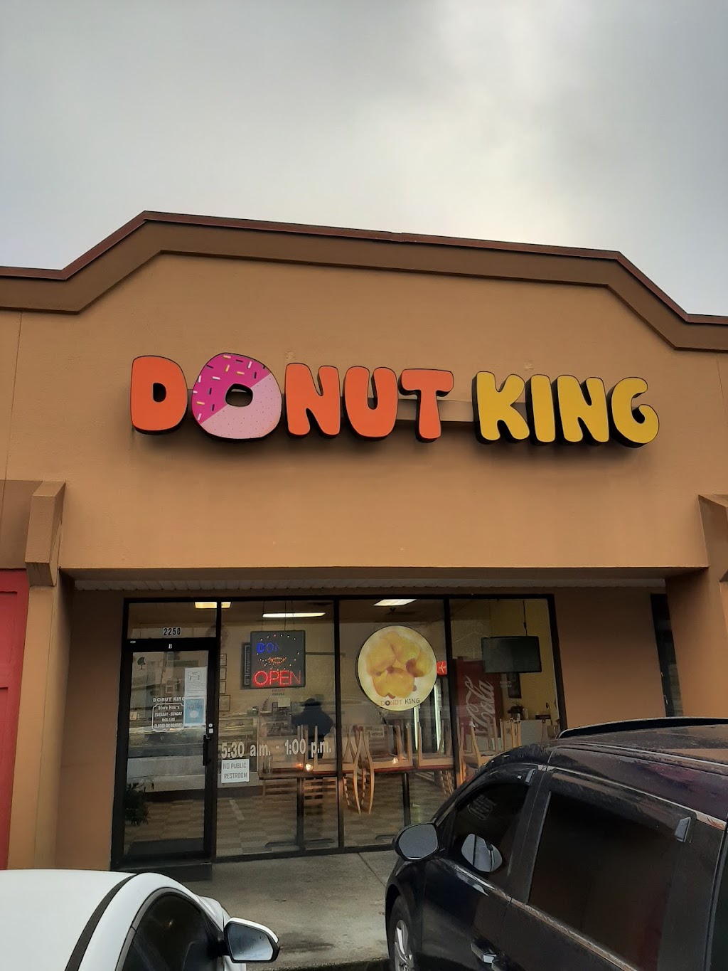 Donut King | 2250 Scenic Hwy S, Snellville, GA 30078, USA | Phone: (770) 978-8069