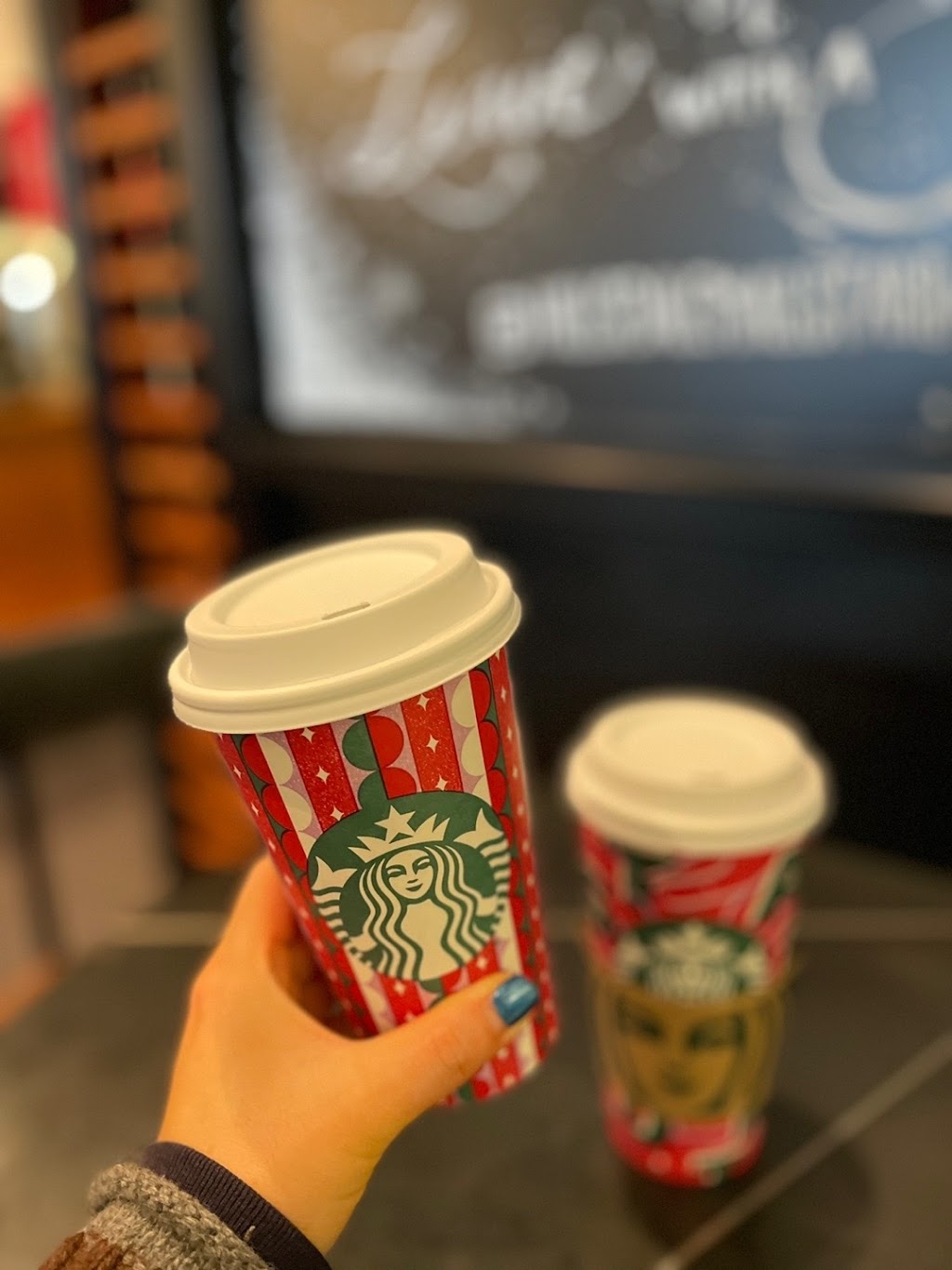 Starbucks | Hillsdale Shopping Cente, 157 Hillsdale Mall, San Mateo, CA 94403, USA | Phone: (650) 345-7907