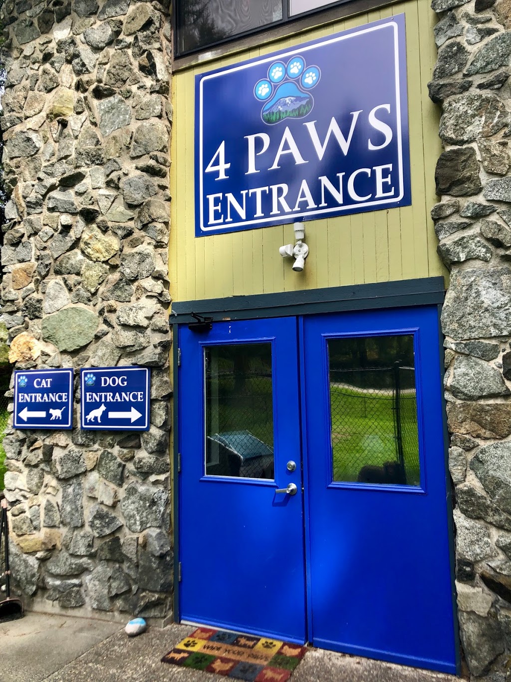 Vashon 4 Paws Veterinary Clinic | 9822 SW Gorsuch Rd, Vashon, WA 98070, USA | Phone: (206) 567-7782