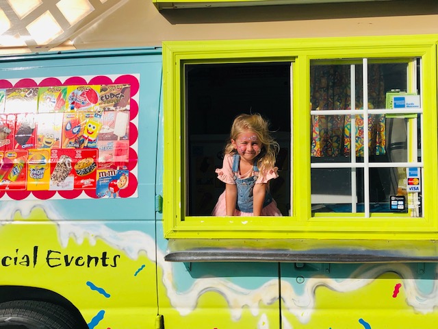 Scoop-itz- Funky Ice Cream Truck | Beavers Rd, Canton, GA 30115, USA | Phone: (770) 309-4429