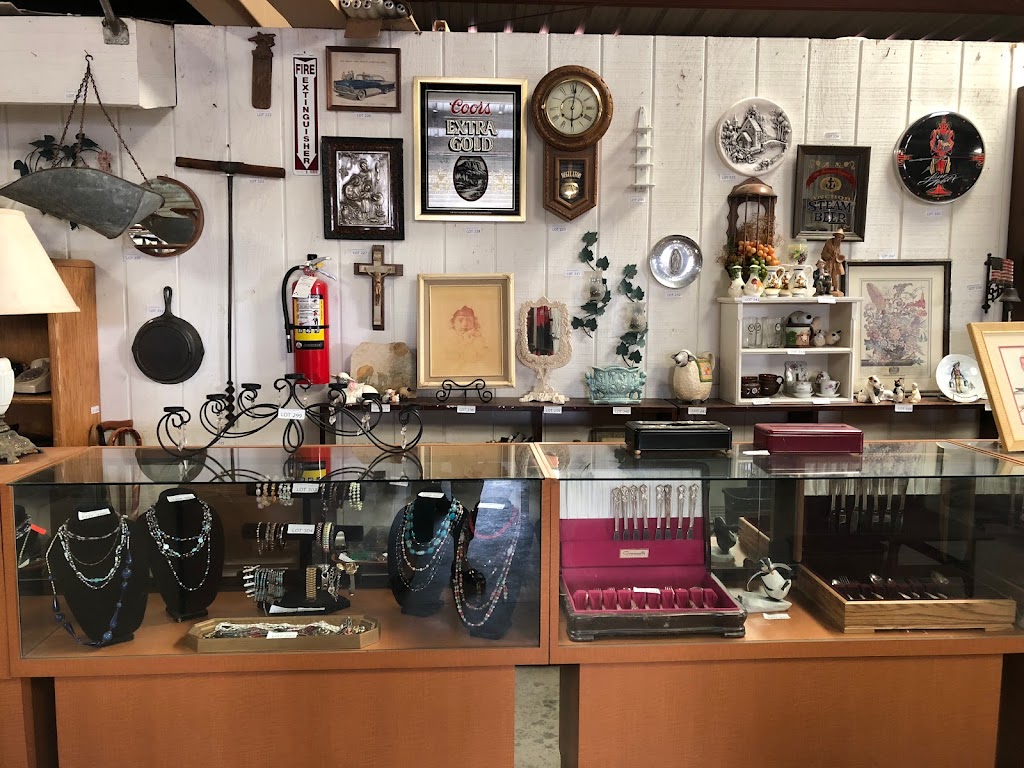 Hanford Auction House | 318 E 4th St, Hanford, CA 93230, USA | Phone: (559) 816-6580