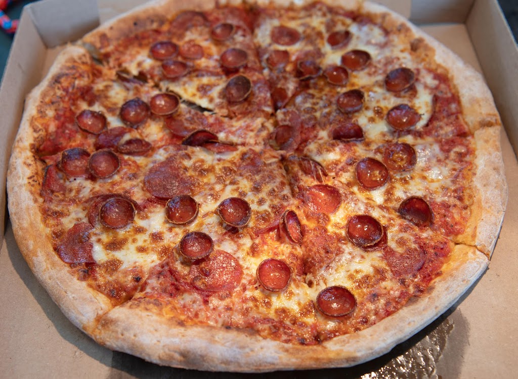 Big City Pizza | 1060 Chinoe Rd #128, Lexington, KY 40502, USA | Phone: (859) 554-7343