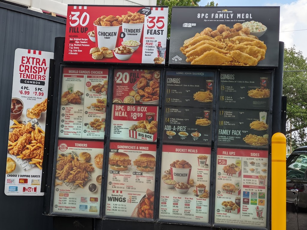 KFC | 6440 FL-64, Bradenton, FL 34208, USA | Phone: (941) 748-3353