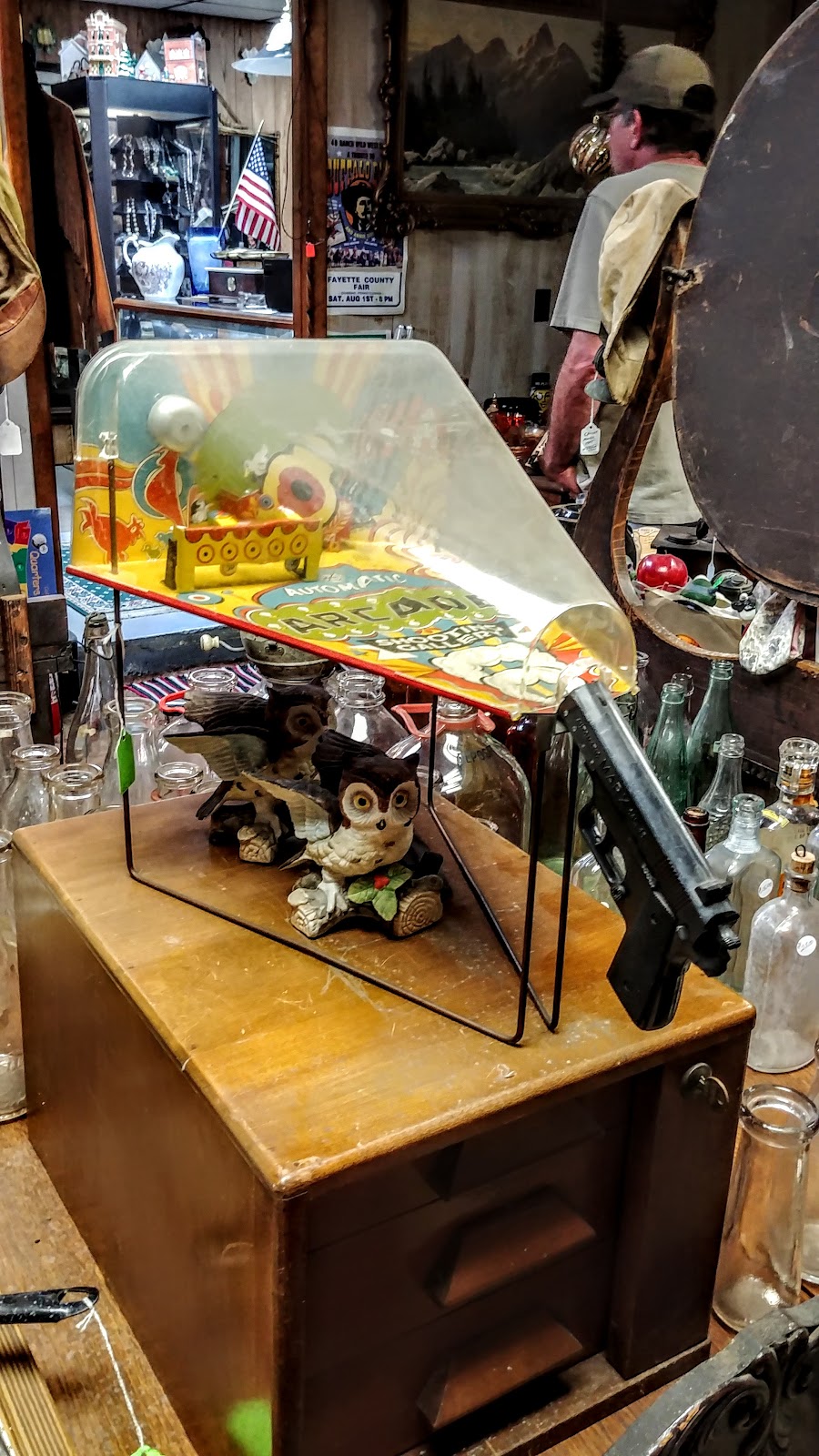 Country Stroll Antiques & Ye Olde Coin Shoppe | 2141 Morgantown Rd Route 119, Uniontown, PA 15401, USA | Phone: (724) 438-2700